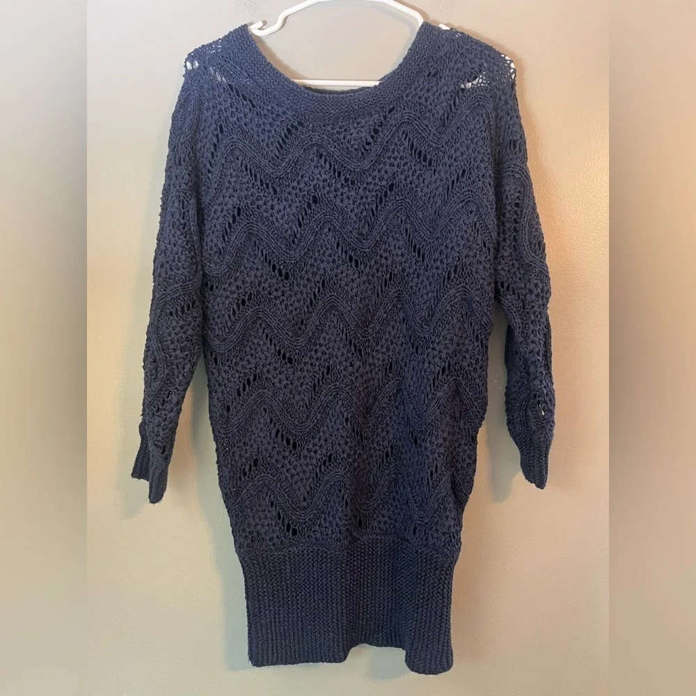 Lilly Pulitzer Navy Larissa Crochet Knit Sweater Size XS/S - Picture 4 of 12